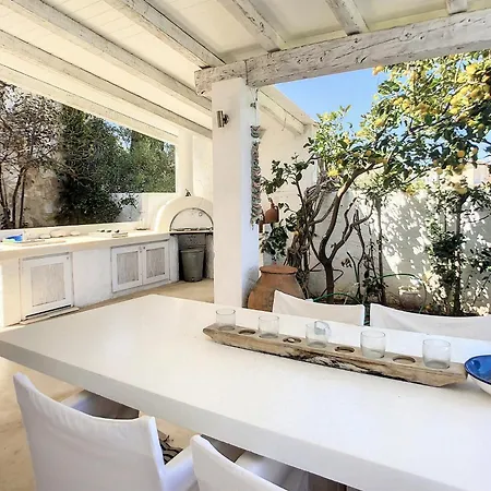 Дом отдыха Seafront Vagart By Goutos Aghios Emilianos (Peloponnese)