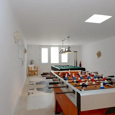 Seafront Vagart By Goutos