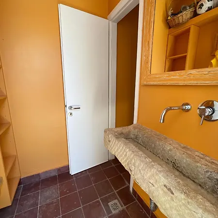 Seafront Vagart By Goutos