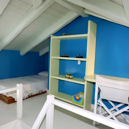 Дом отдыха Seafront Vagart By Goutos Aghios Emilianos (Peloponnese)