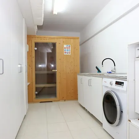 Seafront Vagart By Goutos *