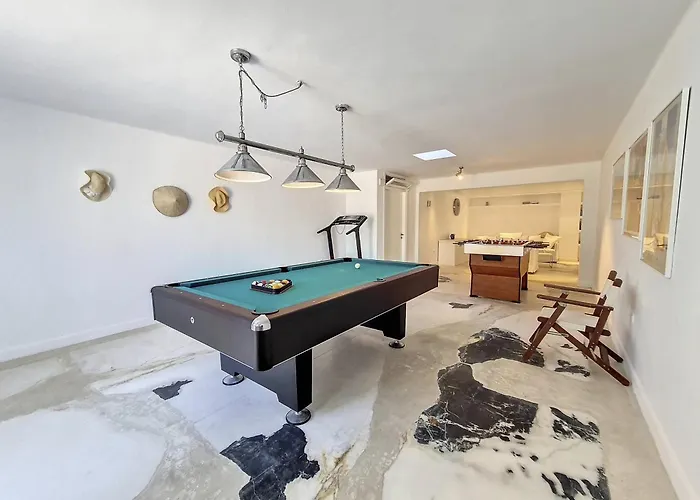 Seafront Vagart By Goutos בית נופש