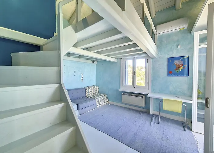 Seafront Vagart By Goutos Feriehus *