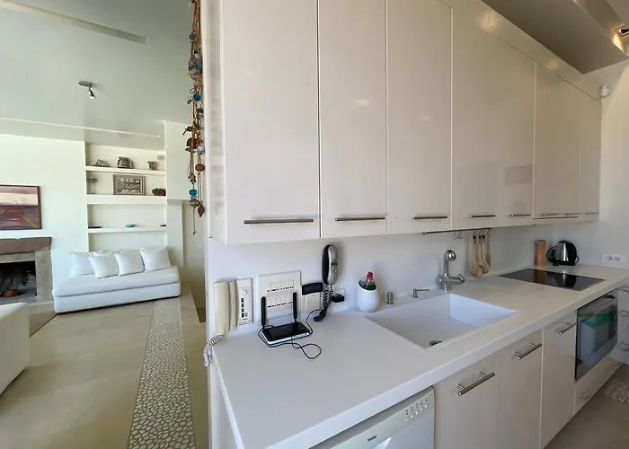 Seafront Vagart By Goutos Feriehus Aghios Emilianos (Peloponnese)