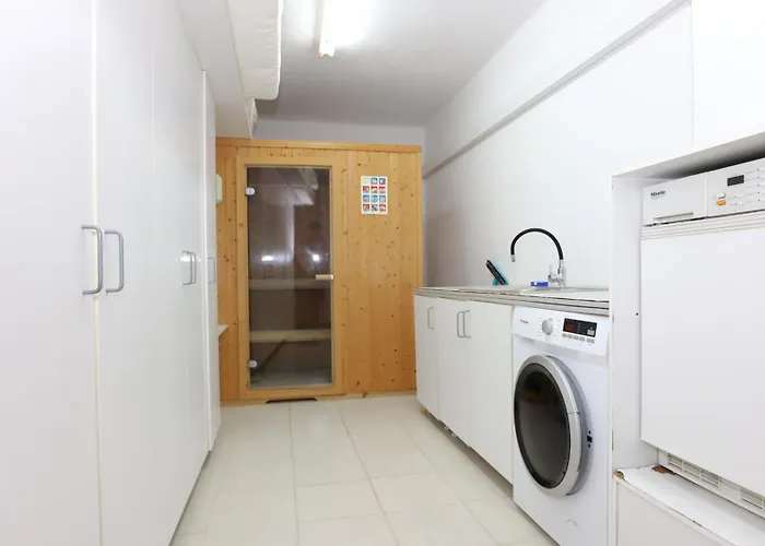 Seafront Vagart By Goutos *